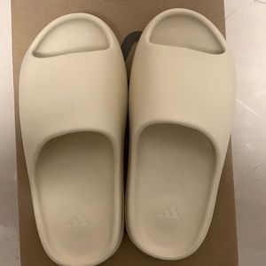 Adidas Yeezy Slide Bone